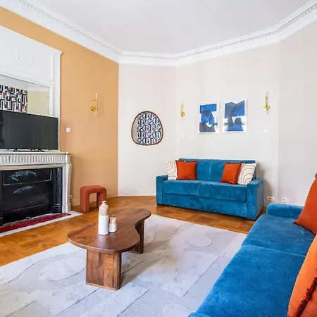 Elegant - Proche Arc De Triomphe アパート