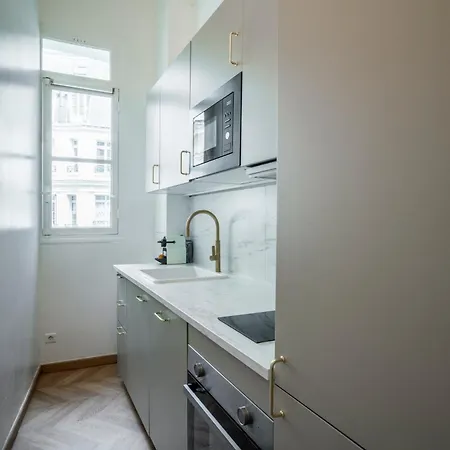 élégant - Proche Arc De Triomphe Appartement *